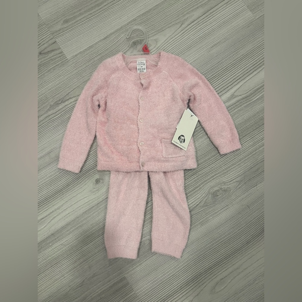 NWT - Modern Moments by Gerber. Fuzzy pink 2 piece outfit